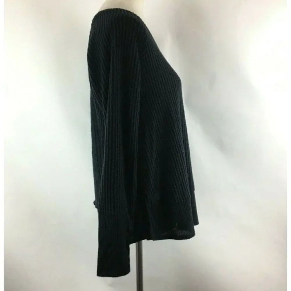 Caslon Black Cozy V-Neck Waffle Knit Tee - Picture 5 of 16